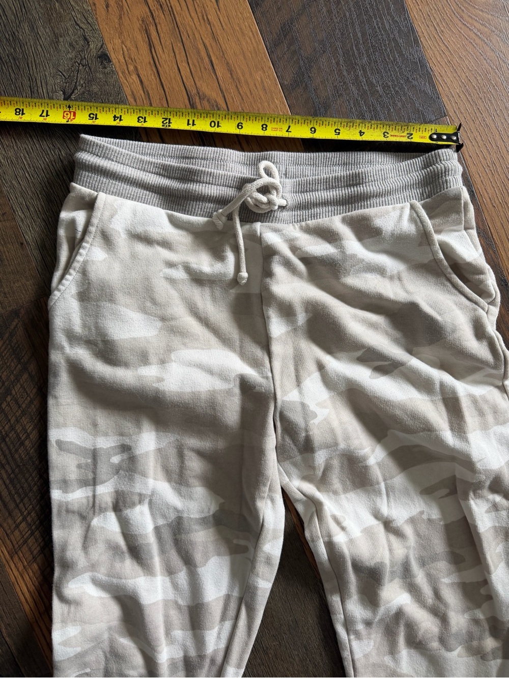 American Eagle Outfitters Joggers - Picture 2 of 2